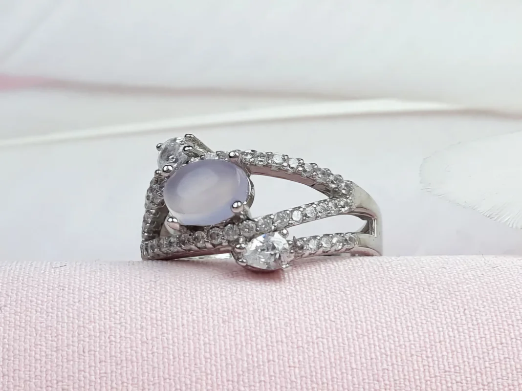 انگشتر نقره عقیق کبود یمنی اصل زنانه