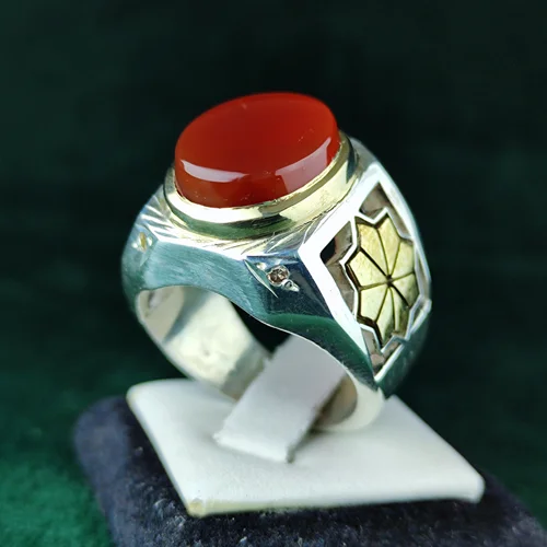 انگشترنقره عقیق سرخ یمنی اصل مخراج چهارقطعه برلیان اصل رکاب فیلی دست ساز