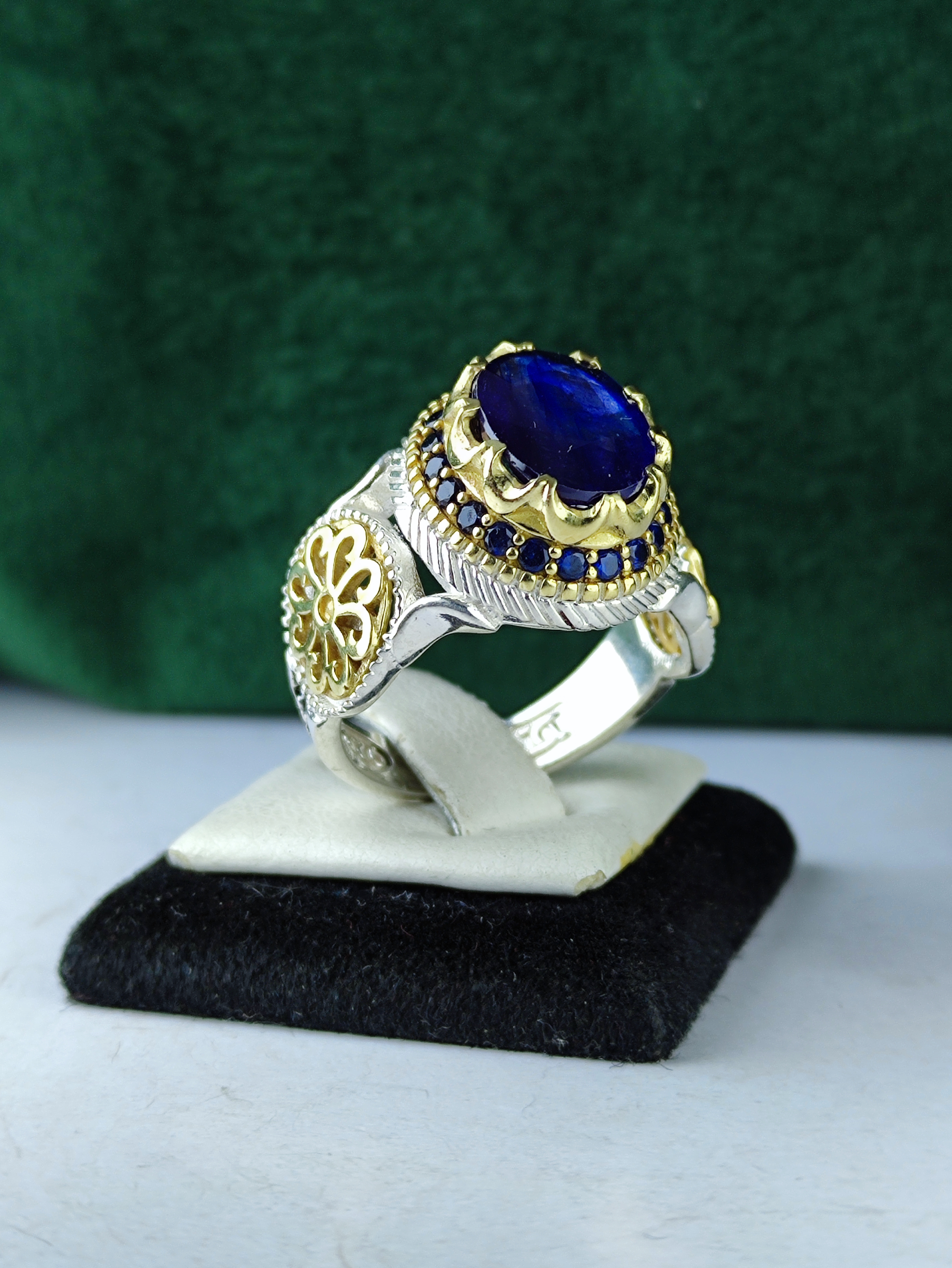 انگشتر نقره یاقوت کبود اصل رکاب چنگی مخارج کاری شده