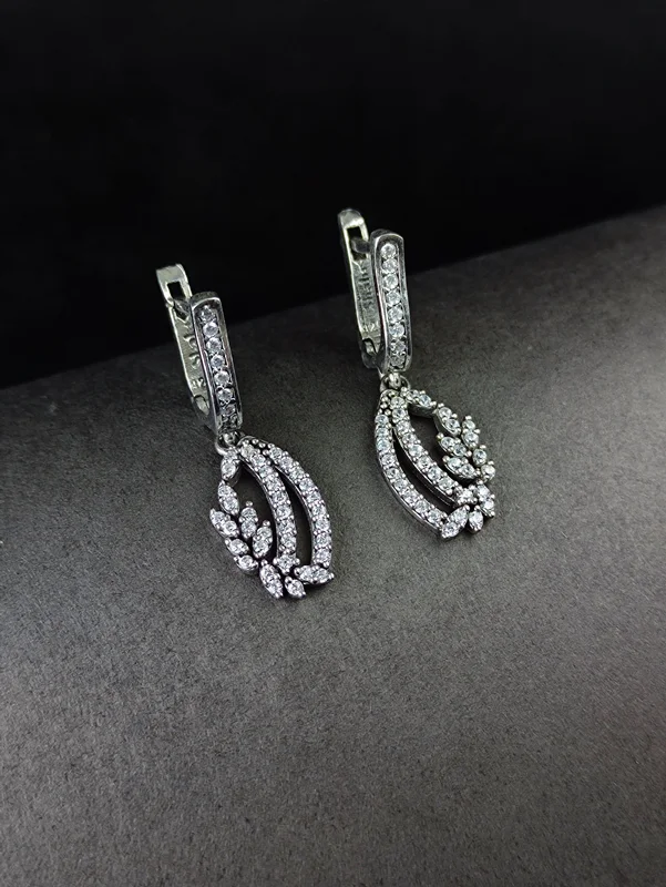 گوشواره نقره جواهری میکرو