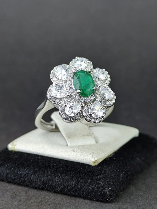 انگشترنقره جواهری زمرد زامبیا اصل زنانه