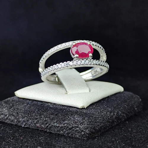 انگشترنقره یاقوت قرمز اصل زنانه