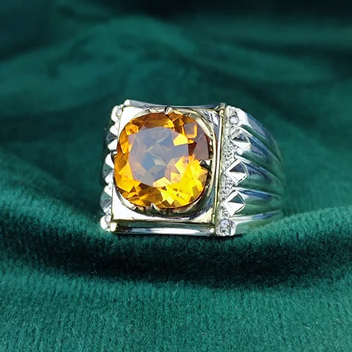 انگشتر نقره سیترین طلایی چهار گوش مخراج چهار قطعه برلیان اصلی رکاب چهار چنگ دست ساز