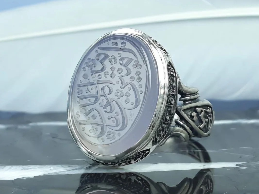 انگشتر نقره عقیق کبود خطی حکاکی یا امیرالمومنین