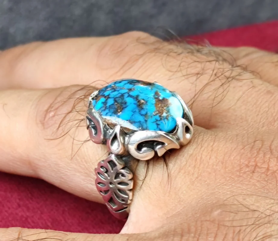 انگشترنقره فیروزه نیشابور اصل