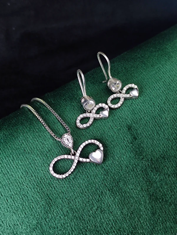 نیم ست نقره جواهری میکرو طرح بی نهایت