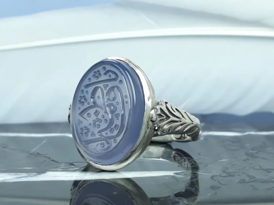 انگشتر نقره عقیق کبود خطی حکاکی یا فاطمه