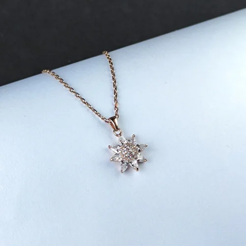 مدال نقره جواهری سنتاتیک سفید اشکی تراش آبکاری رادیوم رزگلد