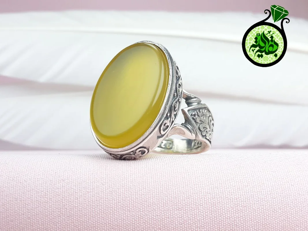 انگشترنقره عقیق زرد شرف الشمس اصل(مزین به دعای شرف الشمس)سایز ۱۸×۲۵