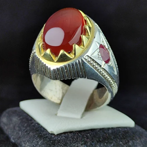 انگشترنقره عقیق یمنی اصل مخراج یاقوت قرمز و زبرجد اصل رکاب فیلی دست ساز