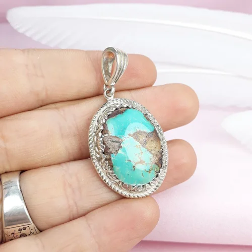 مدال نقره فیروزه نیشابوری اصل زنانه