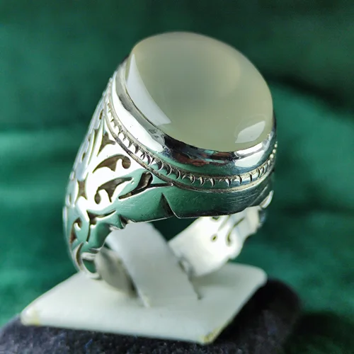 انگشتر نقره عقیق یمنی نباتی اصل رکاب فیلی دست ساز