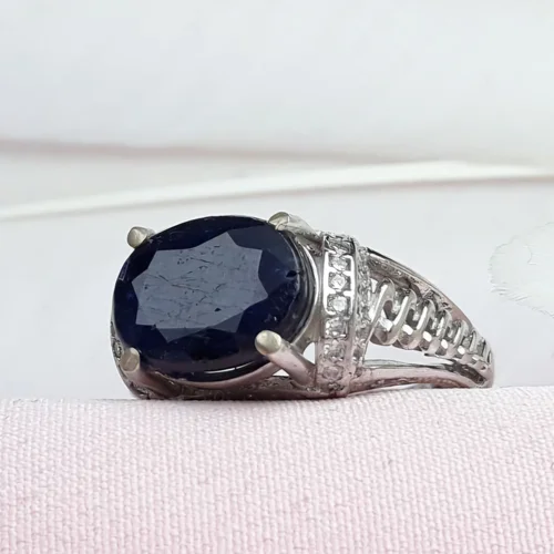 انگشترنقره یاقوت کبود زنانه اصل