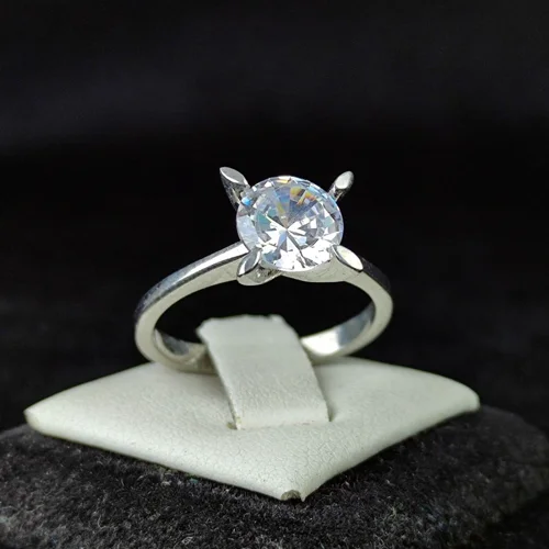 انگشترنقره سنتاتیک سفید زنانه