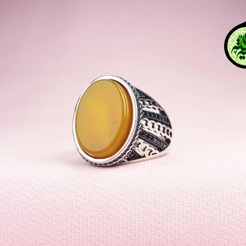 انگشترنقره عقیق زرد شرف الشمس اصل(دعای شرف الشمس)بغل طرح زنجیر سایز ۱۳×۱۸