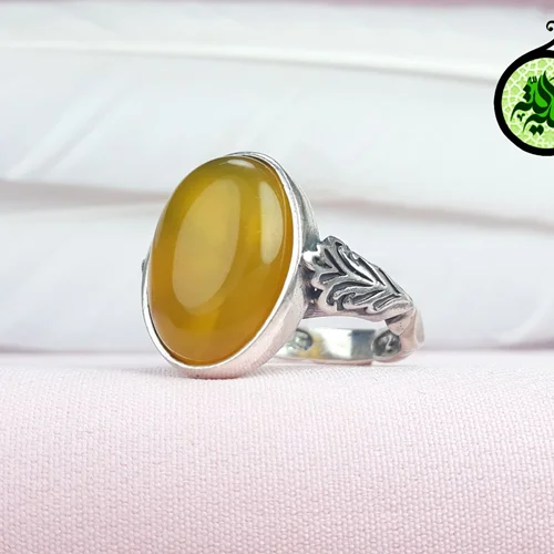 انگشتر نقره عقیق زردشرف الشمس اصل(مزین به دعای شرف الشمس)رکاب بغل گل