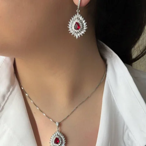 نیم ست جواهری نگین میکرو آبکاری رادیوم بدون زنجیر