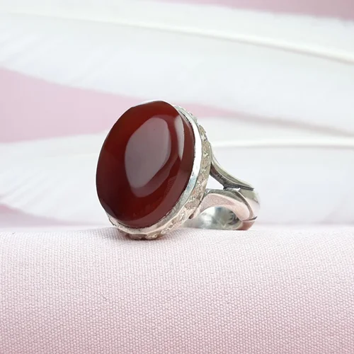 انگشترنقره عقیق سرخ یمنی خوشرنگ