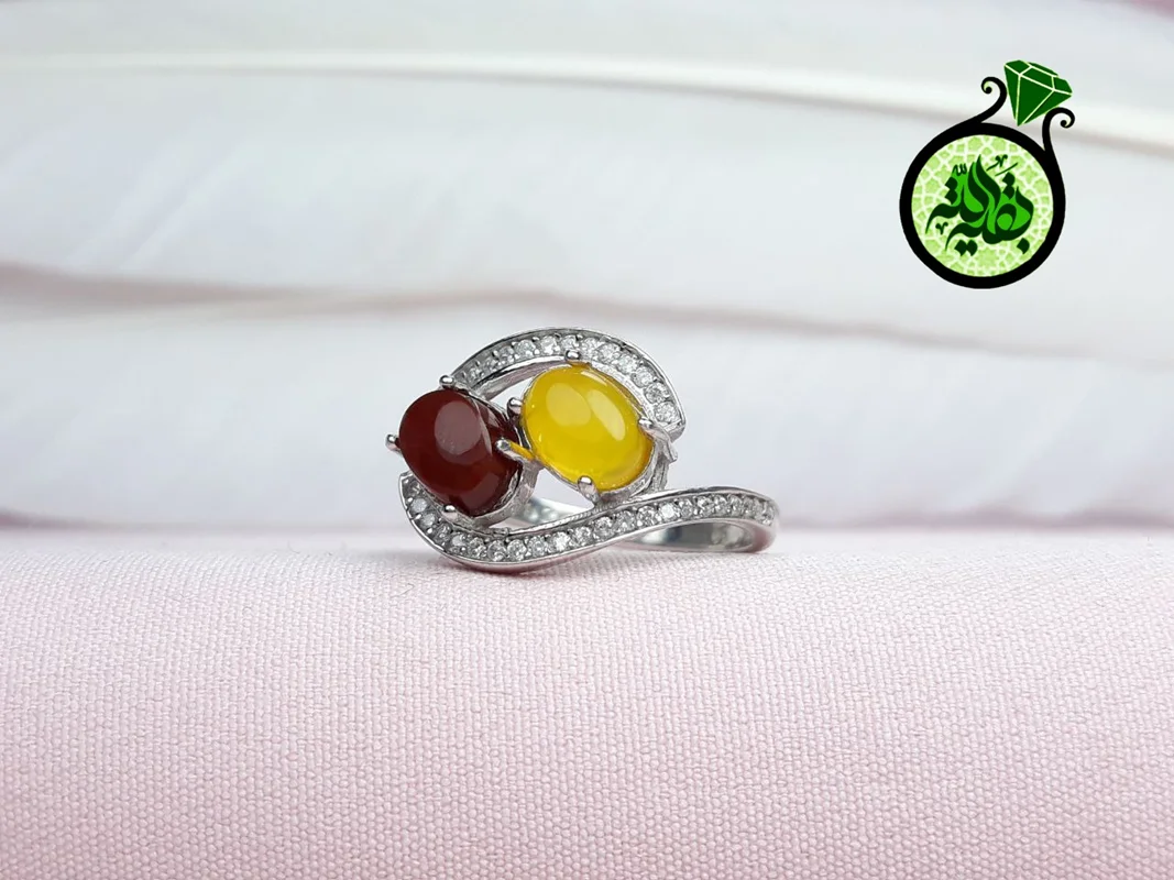 انگشترنقره عقیق زرد شرف الشمس اصل زنانه(دعای شرف الشمس)همراهباعقیقیمنی روکش ابرادیوم