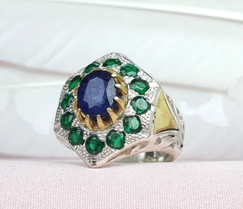 انگشتر نقره یاقوت کبود اصل تاج برنجی شبکه دار