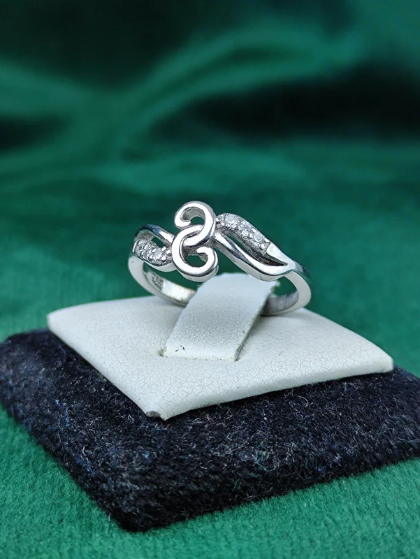 انگشتر نقره جواهری میکرو