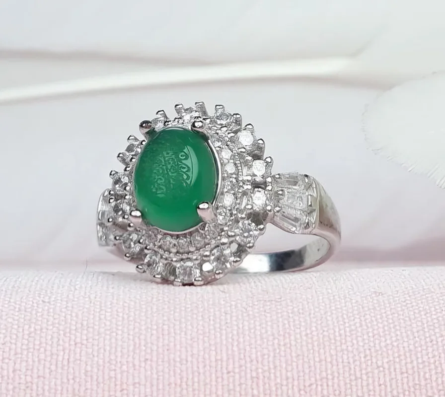 انگشتر نقره زنانه عقیق سبز خطی حکاکی و من یتق الله...