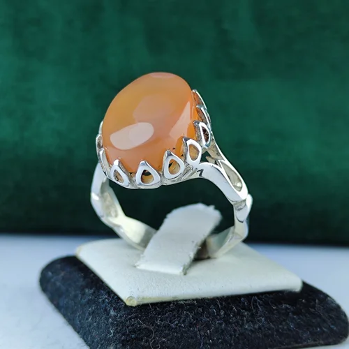 انگشتر نقره عقیق یمنی اصل رکاب صفوی چنگ اشکی