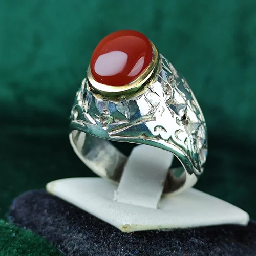 انگشتر نقره عقیق یمنی اصل مخراج دو قطعه برلیان اصل رکاب فیلی دست ساز