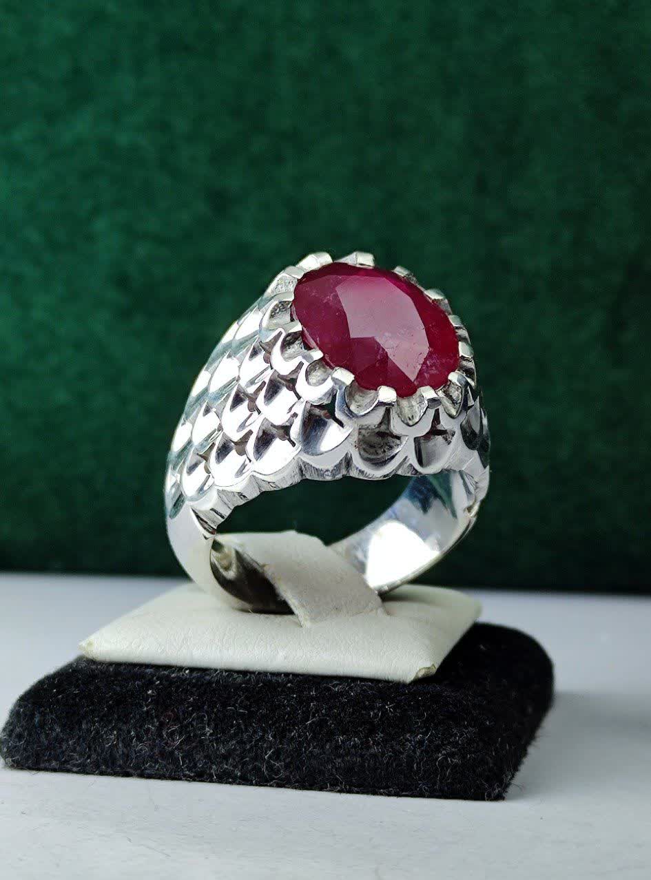 انگشتر نقره یاقوت قرمز اصل رکاب پولکی چنگی دست ساز  دارای آبکاری رادیوم سفید