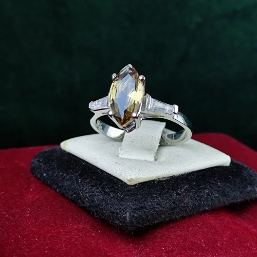 انگشتر نقره جواهری الکساندریت سه رنگ اصلی