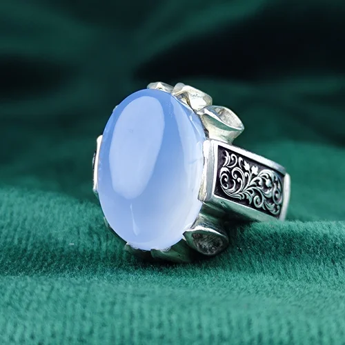 انگشتر نقره عقیق یمنی کبود رکاب چنگی اشکی دست ساز قلمزنی لیزری شده