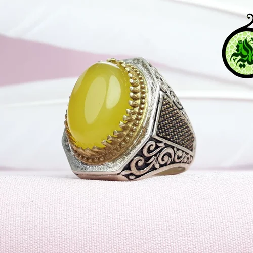 انگشترنقره عقیق زرد شرف الشمس اصل(مزین به دعای شرف الشمس)تاج برنجی