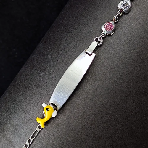 دستبند نقره دخترانه پلاکی مناسب برای قلمزنی لیزری