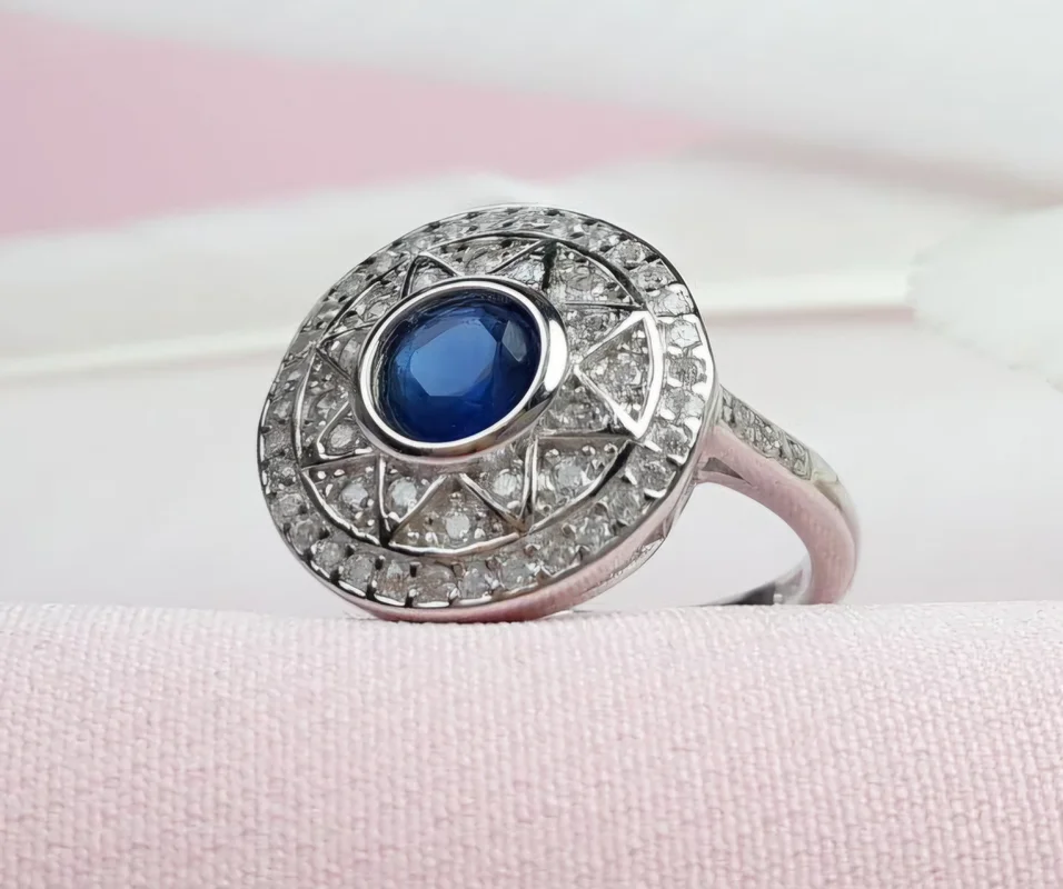 انگشترنقره زنانه طرح یاقوت کبود