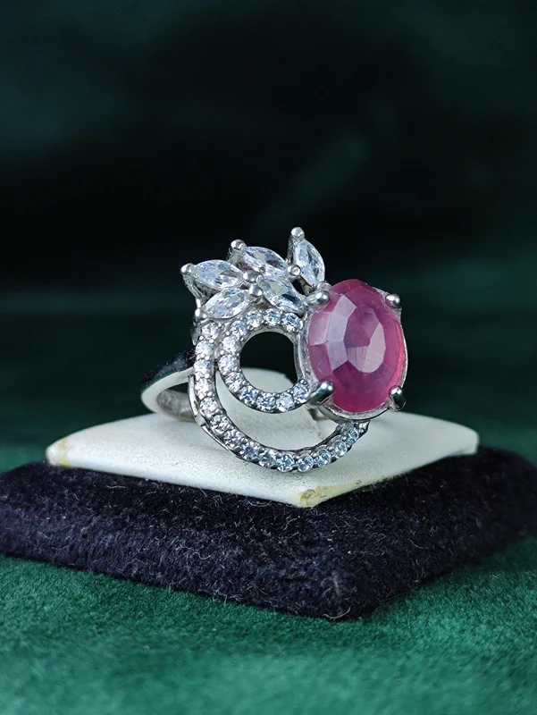 انگشتر نقره جواهری یاقوت قرمز اصل