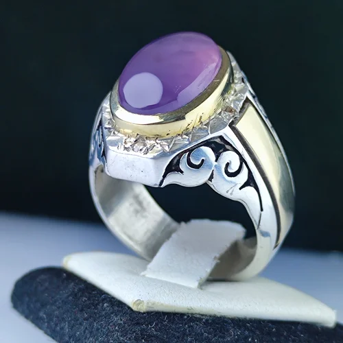 انگشترنقره عقیق یمنی سوسنی اصل مخراج چهارقطعه برلیان اصل رکاب فیلی دست ساز