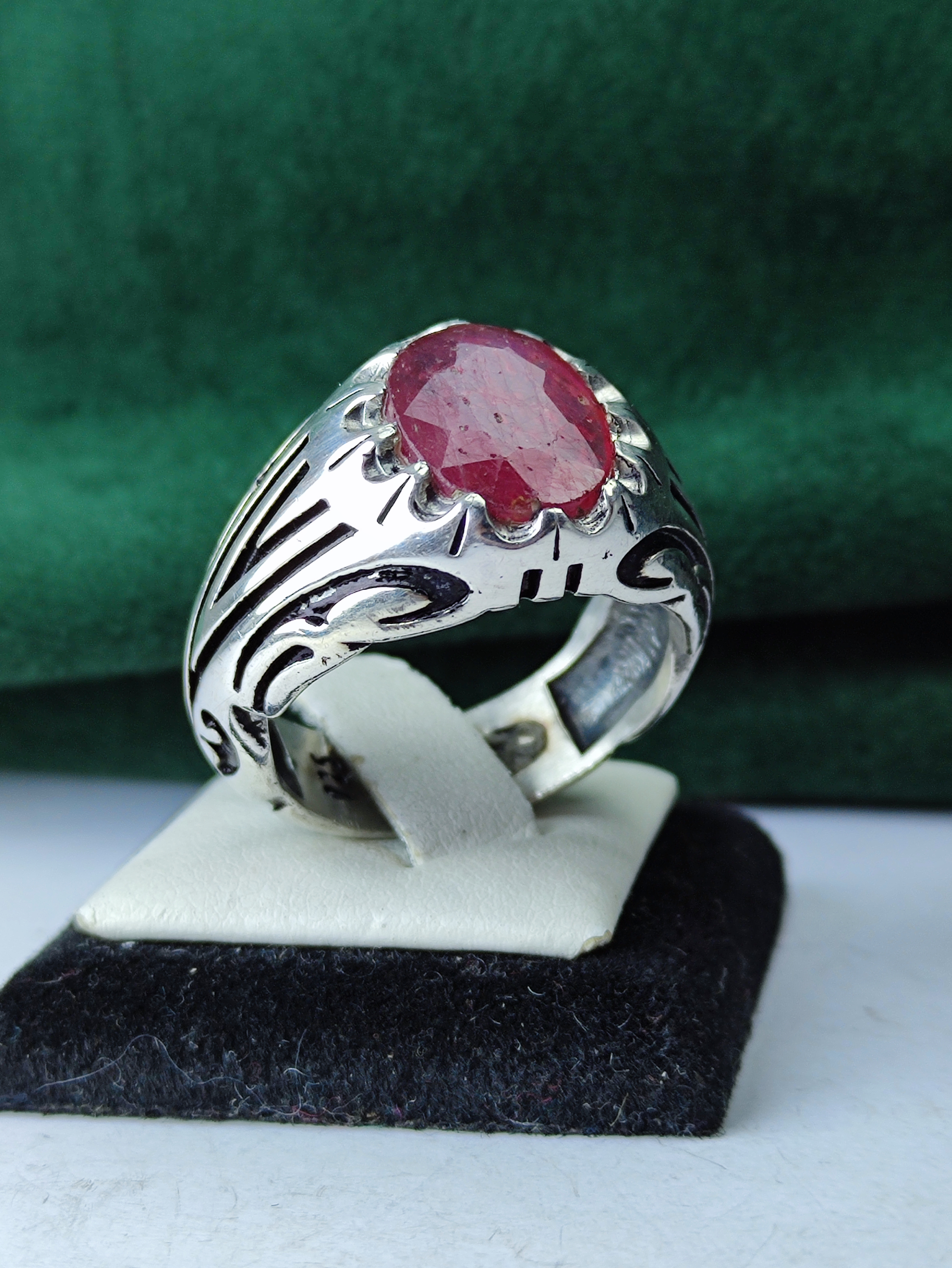 انگشتر نقره یاقوت قرمز اصل  رکاب فیلی چنگی ، ماشینی