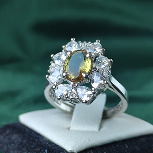 انگشتر نقره جواهری الکساندریت اصلی