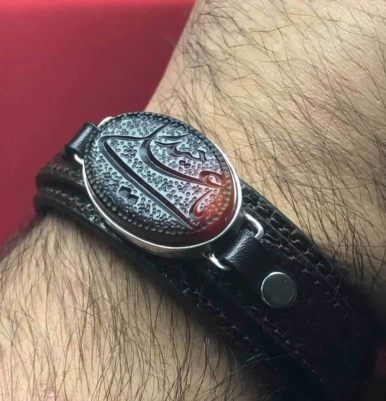 دستبند چرمی عقیق خراسانی اصل