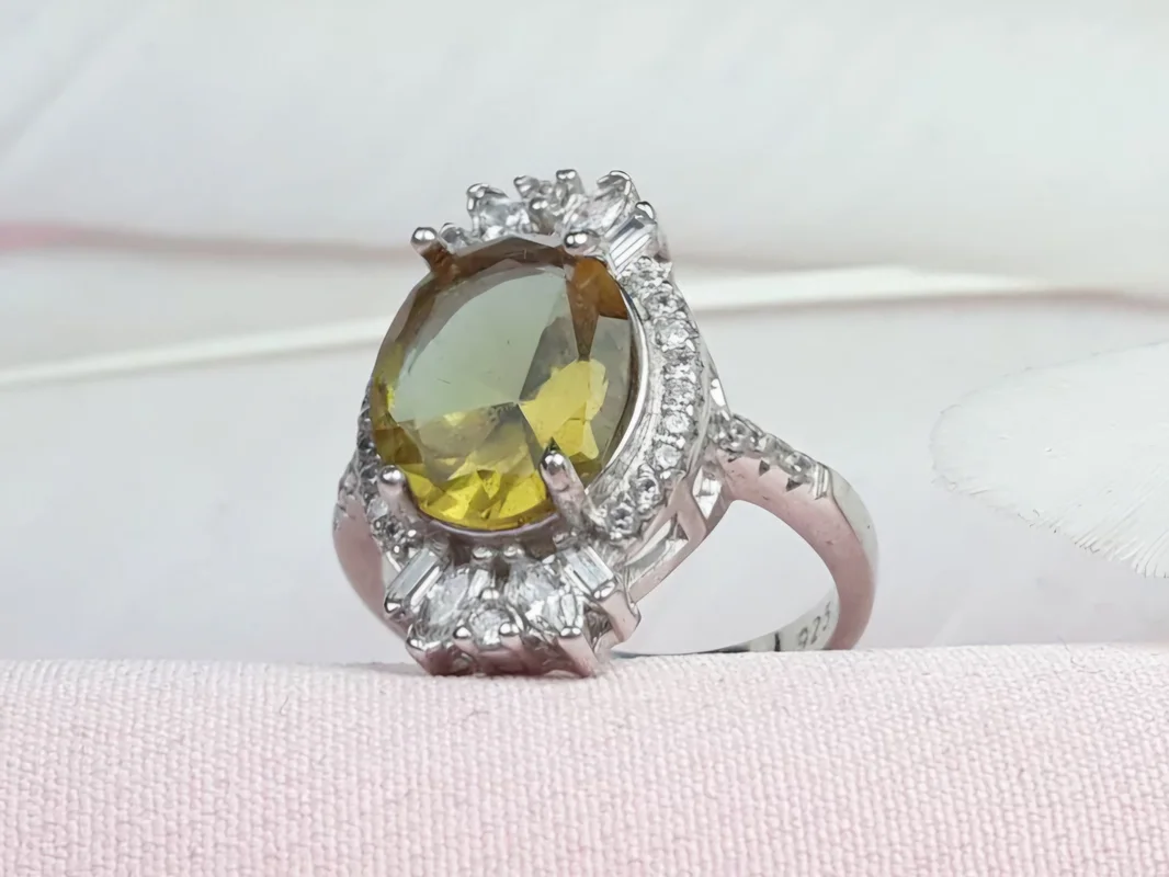 انگشترنقره الکساندریت اصل زنانه