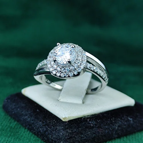 انگشتر نقره جواهری سنتاتیک سفید زنانه