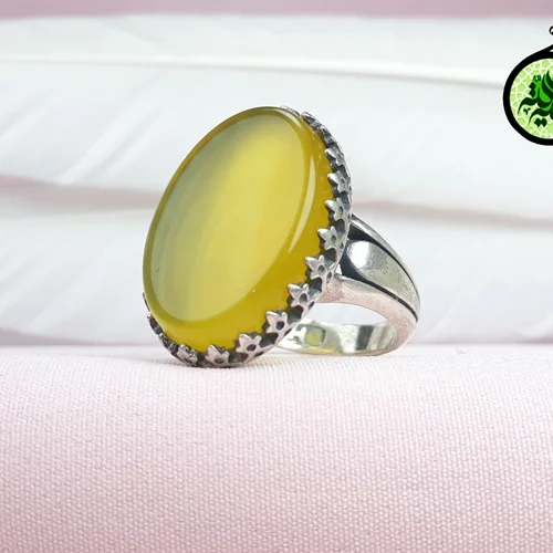 انگشترنقره عقیق زرد شرف الشمس اصل (مزین به دعای شرف الشمس)سایز ۱۸در ۲۵