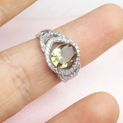 انگشتر نقره زنانه الکساندریت روکش آب رادیوم