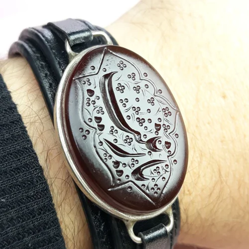 دستبند چرمی عقیق کبدی خراسانی خطی حکاکی یا زینب