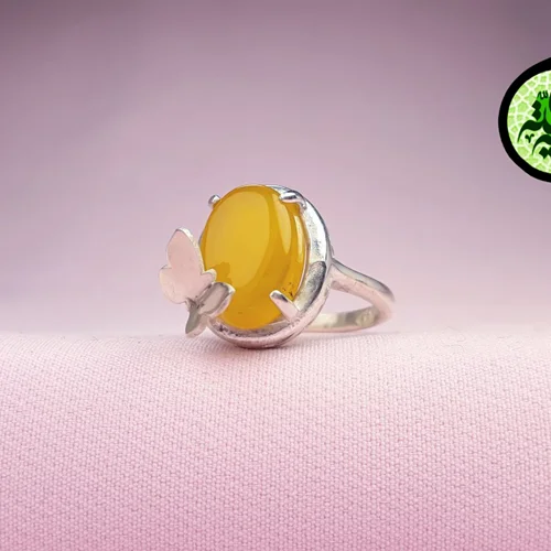 انگشترنقره عقیق زرد شرف الشمس اصل زنانه (دعای شرف الشمس) طرح پروانه ای بازو ساده