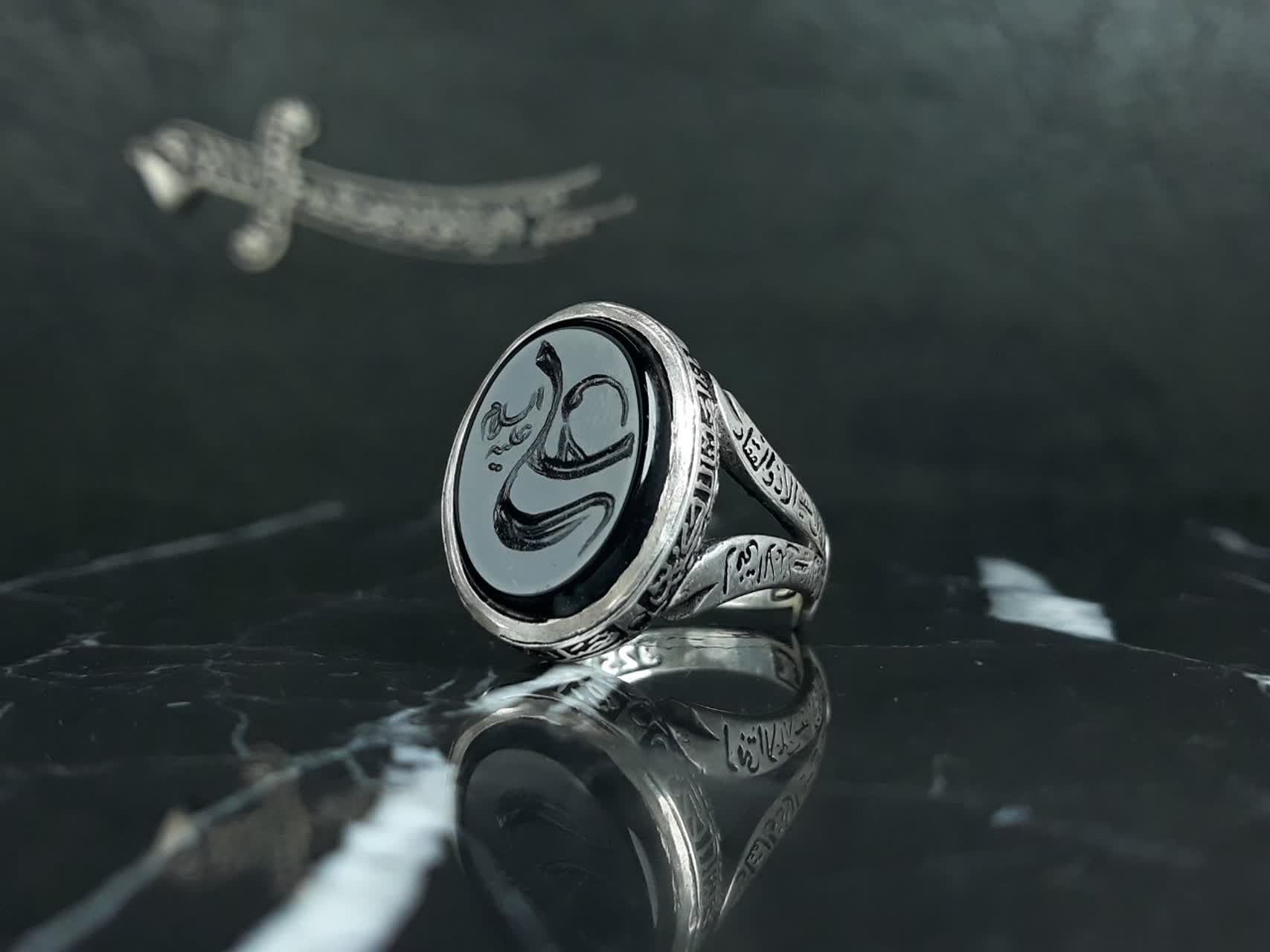 انگشتر نقره عقیق مشکی خط درجه یک حکاکی علی(ع) طرح ذوالفقار